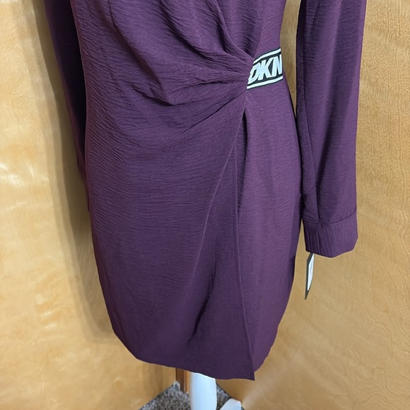 NWT DKNY Long Sleeve Faux Wrap Dress In Raisin Color Size 2 - Picture 3 of 15